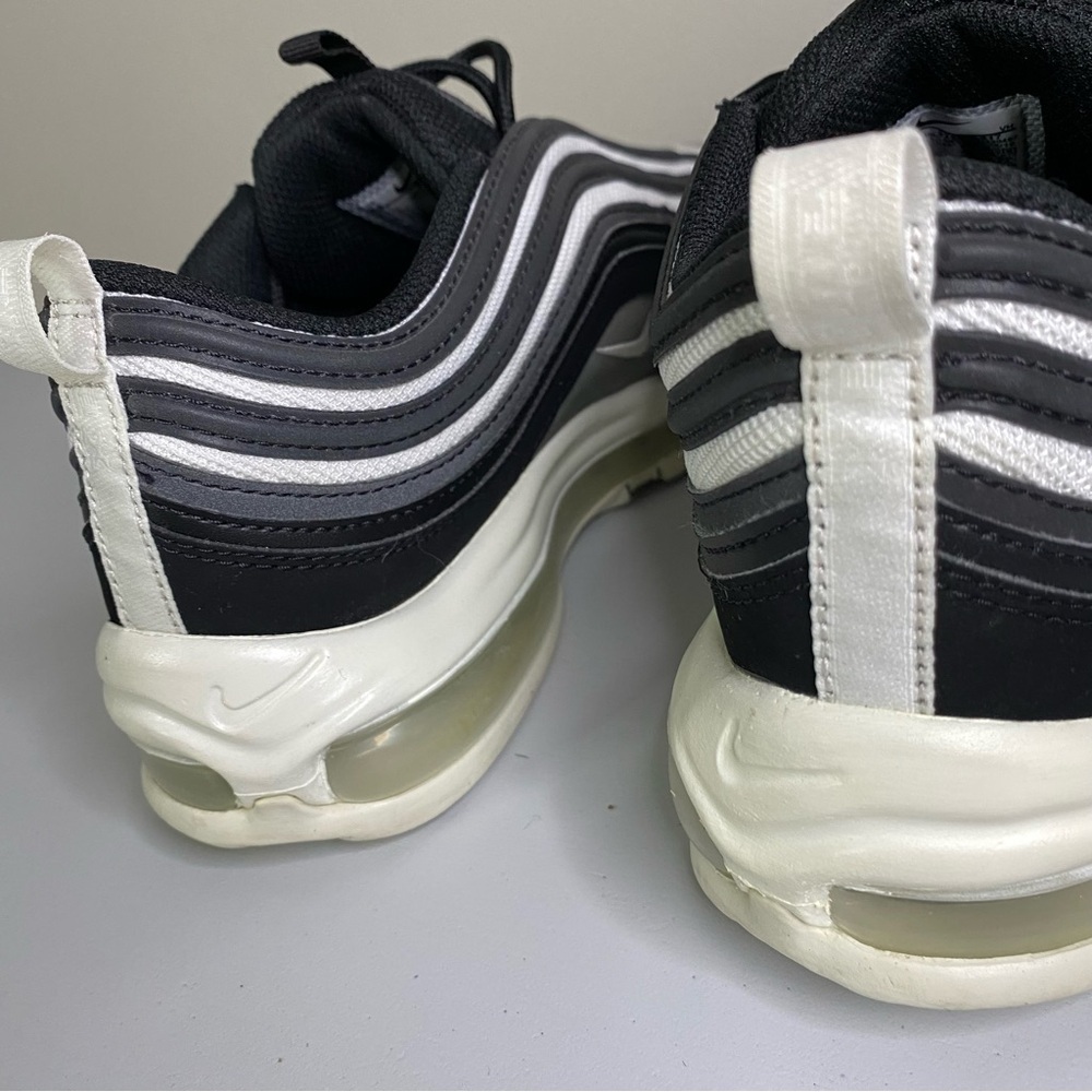 Nike Air Max 97 women size 9.5 - Picture 3 of 8